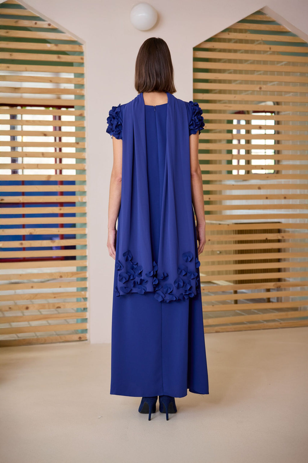 Carla Ruiz Abito midi con dettaglio sulle maniche mod. 52641 PE26 Carla Ruiz