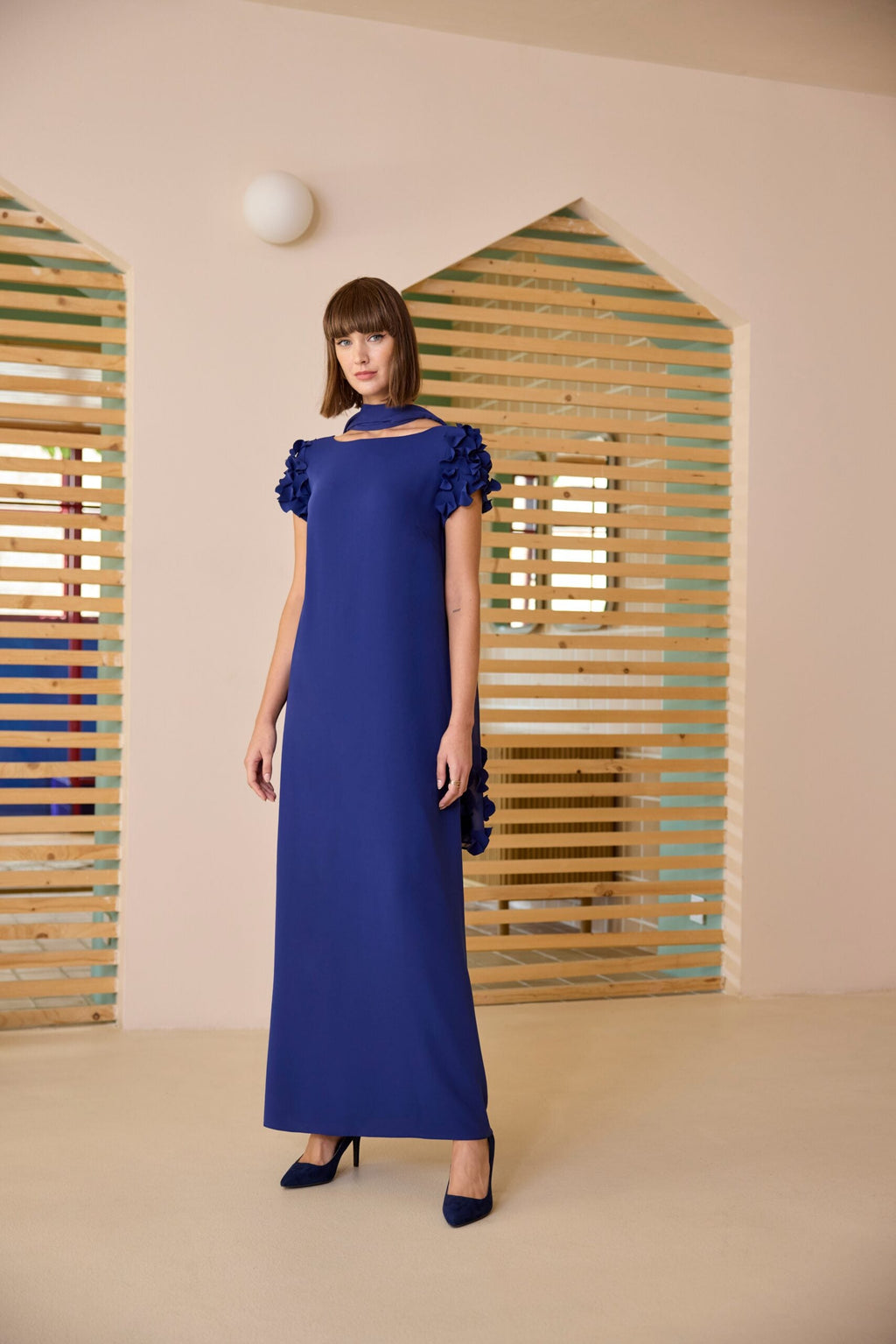 Carla Ruiz Abito midi con dettaglio sulle maniche mod. 52641 PE26 Carla Ruiz