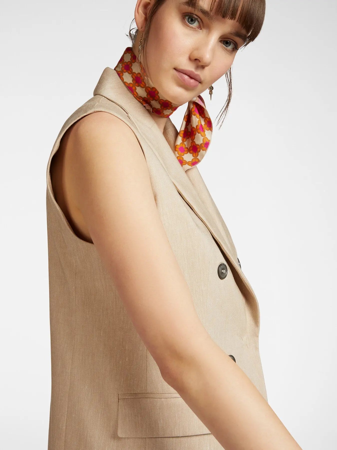 Elena Mirò Blazer senza maniche in lino strech R807Z000013N PE25 image 2