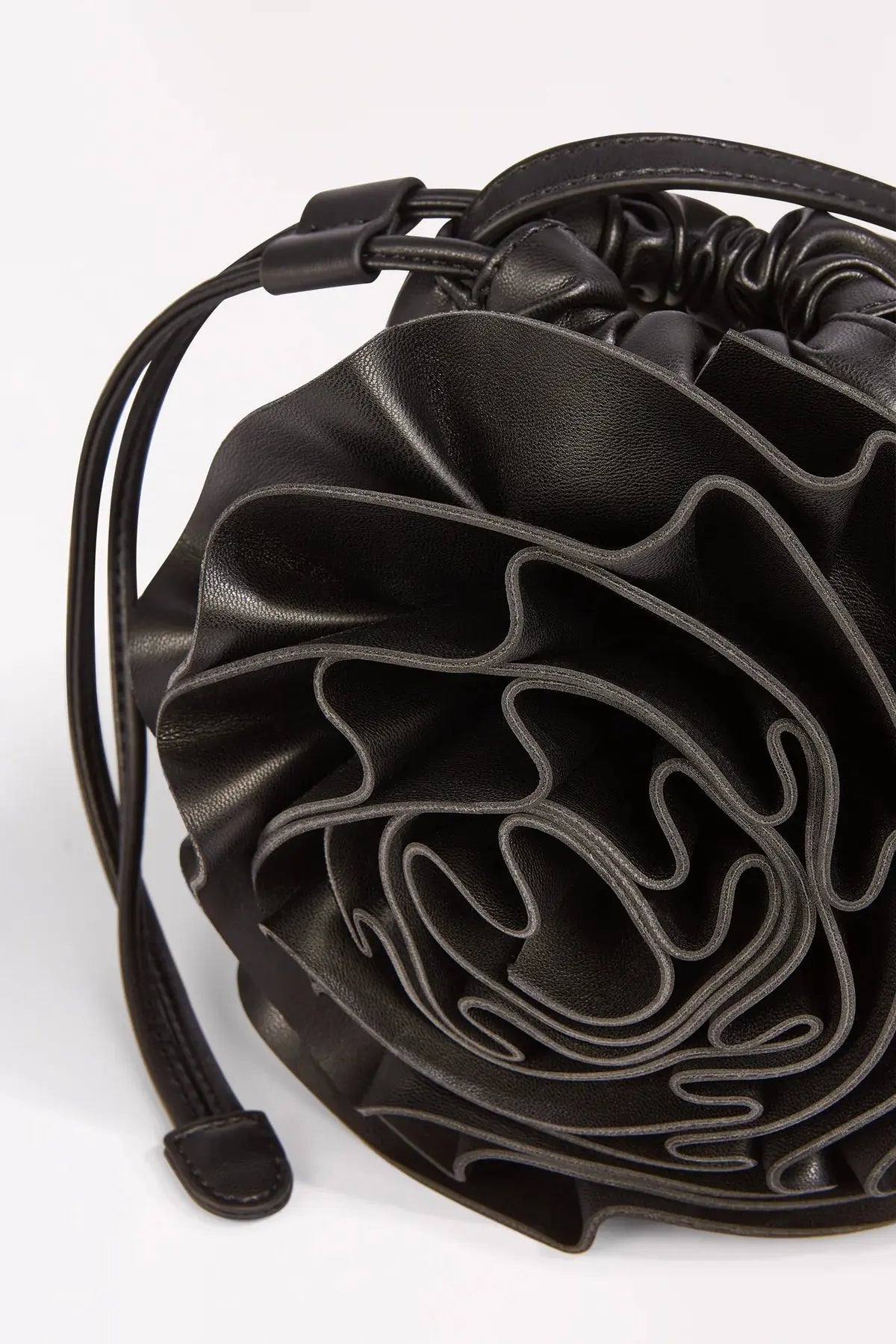 Liviana Conti Borsa tracolla con dettaglio fiore Lilly AI25 Liviana Conti