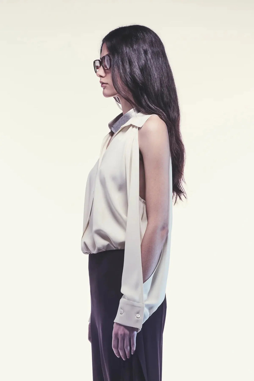 Liviana Conti Camicia Rosemary in tessuto drap e cut-out sulle maniche mod. F5WS27 AI25 Liviana Conti