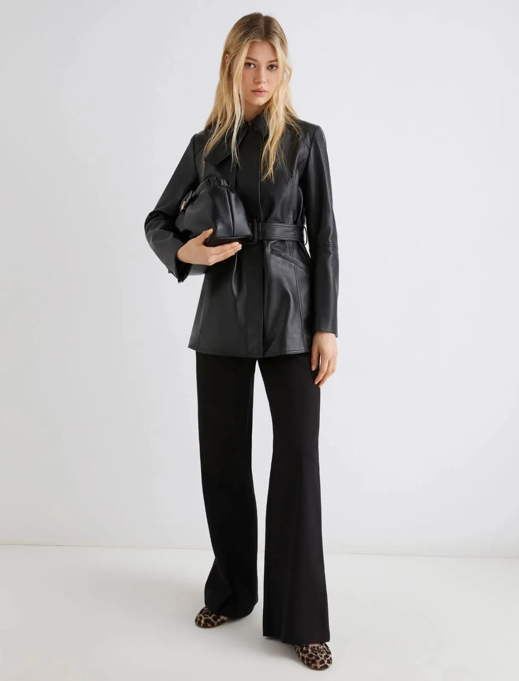 Marella Giaccone in pelle Sedile AI25 Marella