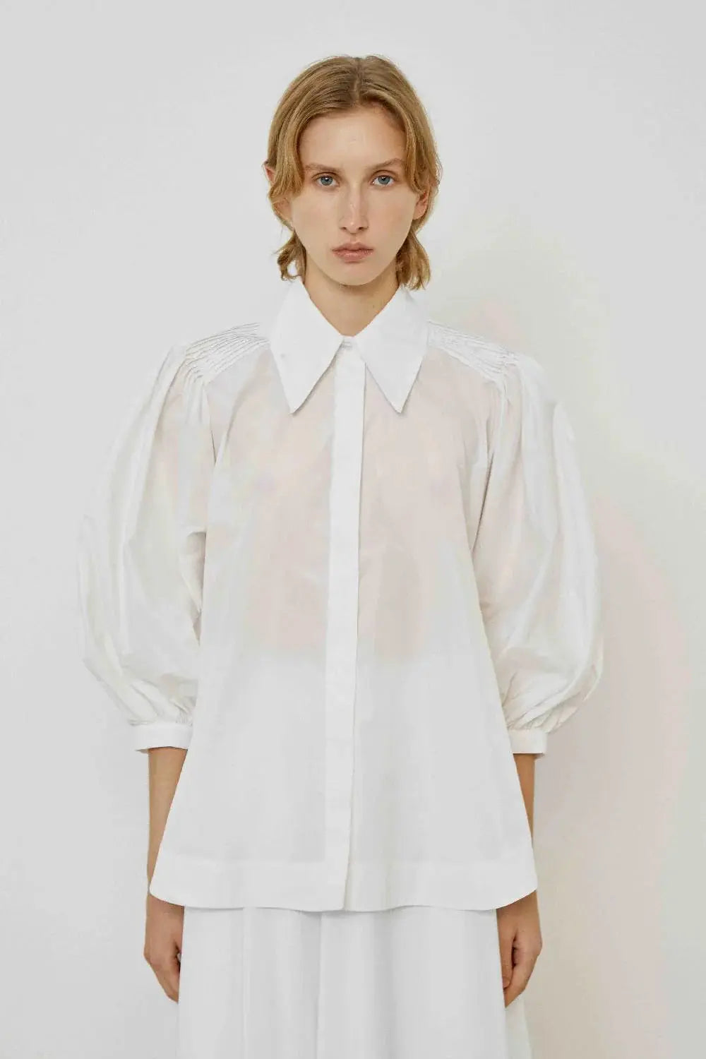 Meimeij Camicia con motivo pieghe sulle spalle mod J00 AI25 Meimeij