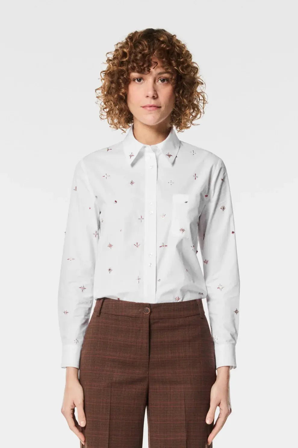 Nenette Camicia in cotone dritta con perline ricamate Force AI25 Nenette