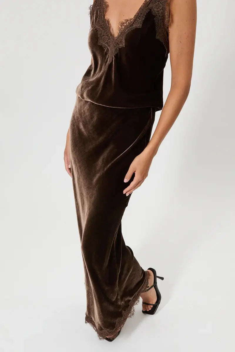 Pink Memories Gonna sirena con profilo in pizzo mod 11936 AI25 Pink Memories