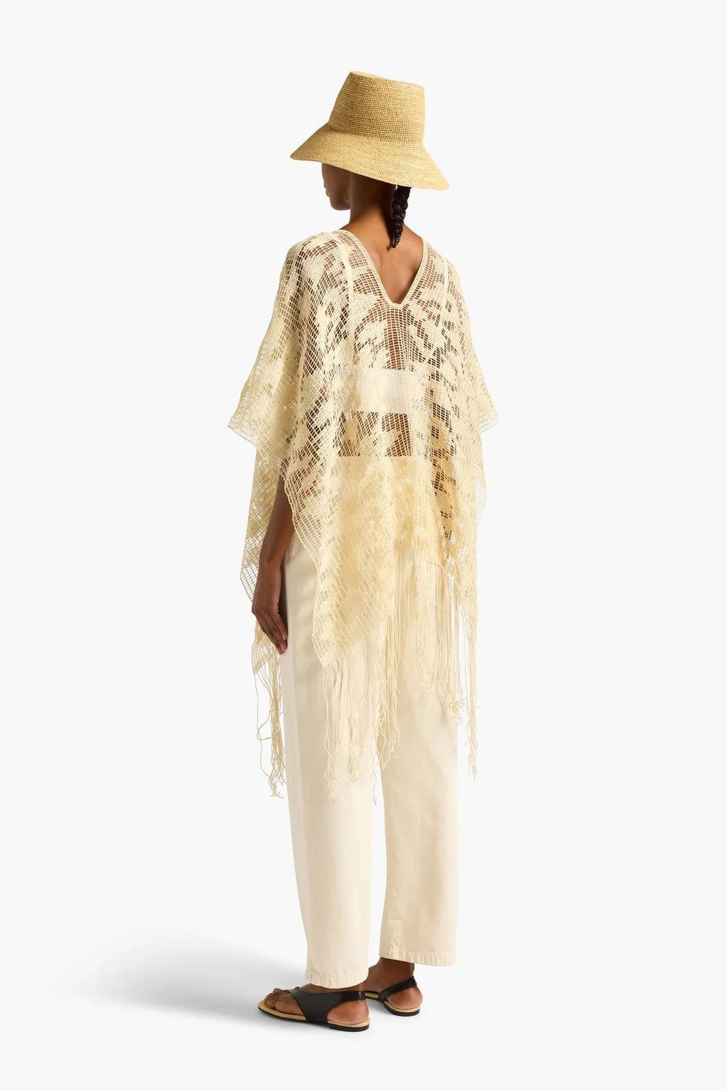 Liviana Conti Poncho con frange lavorazione crochet Saba mod. A6SF81 PE26 Liviana Conti