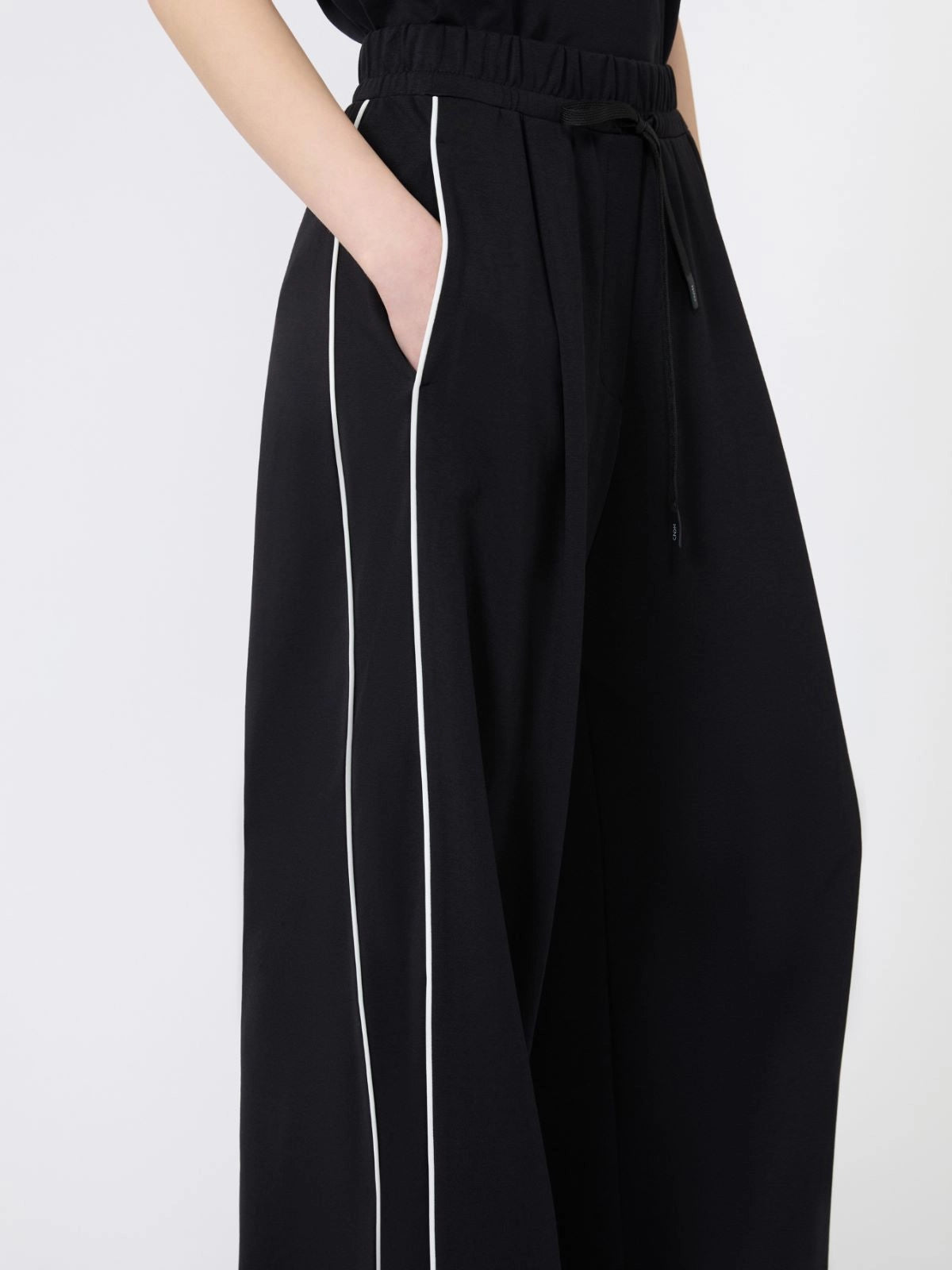 Weekend Max Mara Pantalone ampio in jersey Milano WKDGodezia, nero  AI26 WeekendMaxMara