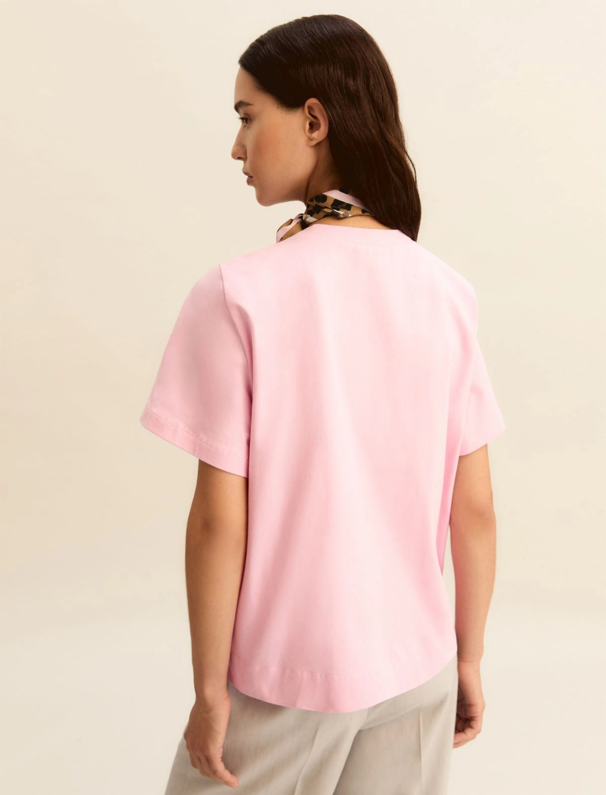 Emme Marella T-shirt in jersey con foulard EMMMaestro PE26 Emme Marella