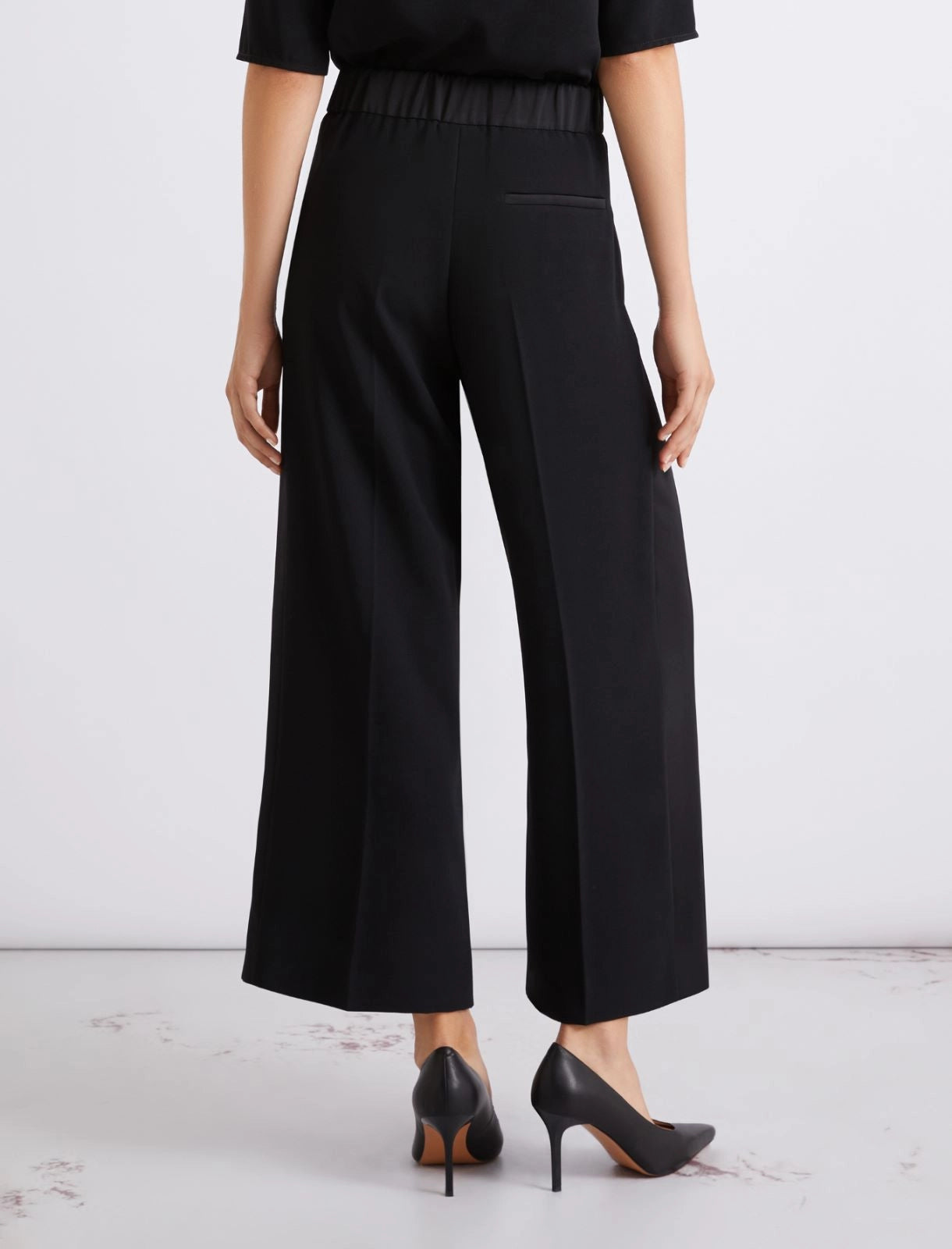 Marella ART. 365 Pantalone in envers satin, nero Grace PE26 Marella Art 365