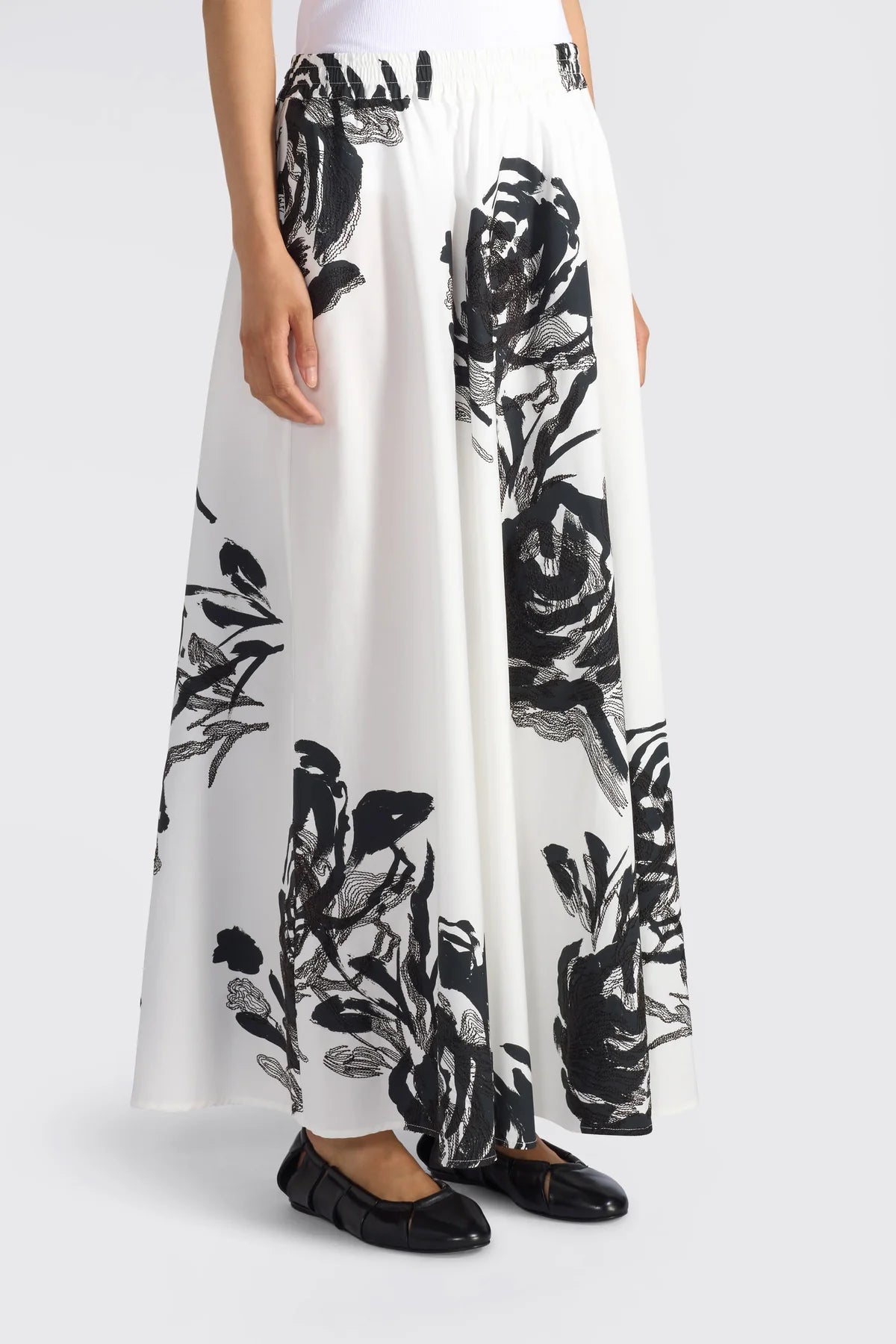 Liviana Conti Gonna midi con stampa fiore e ricamo Indira mod. F6SU73 PE26 Liviana Conti