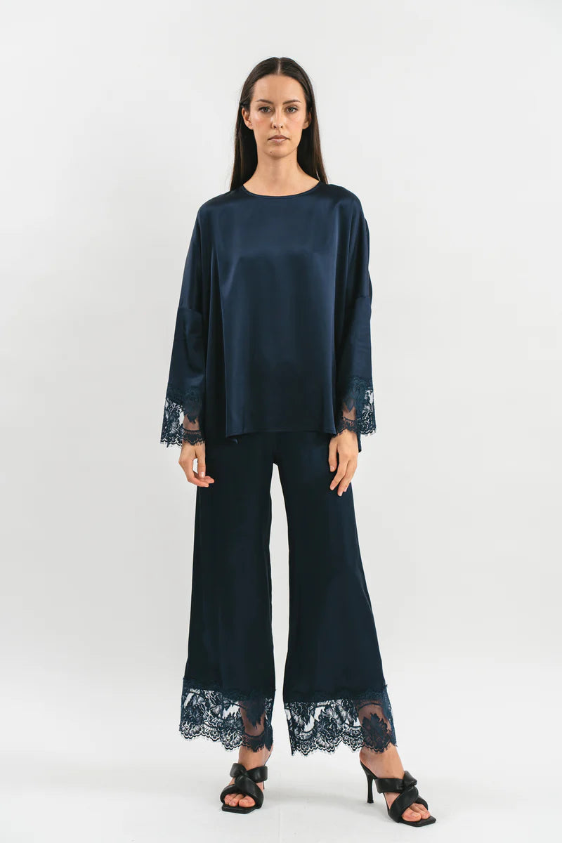 Pink Memories T-shirt oversize con pizzo Asia AI25
