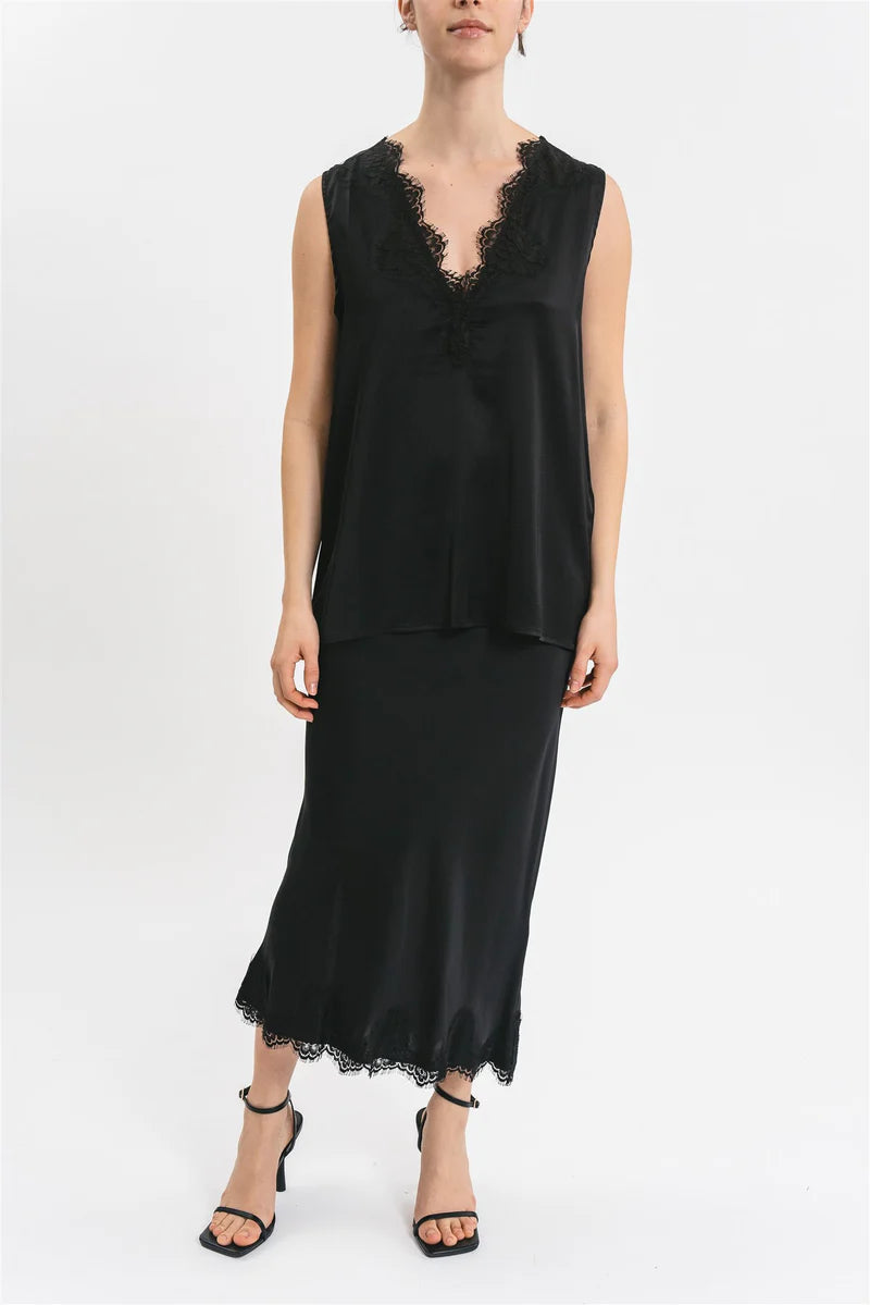 Pink Memories Top spalla larga con pizzo Maria AI25