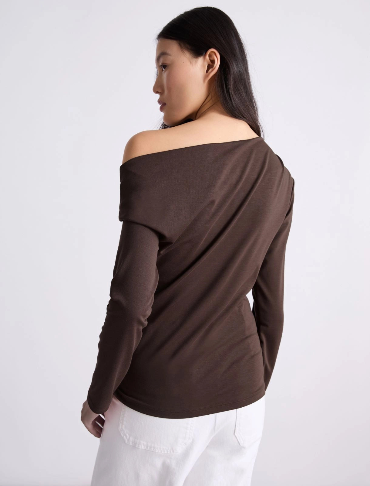 Marella T-shirt con scollo asimmetrico MLIUnno PE26 Marella