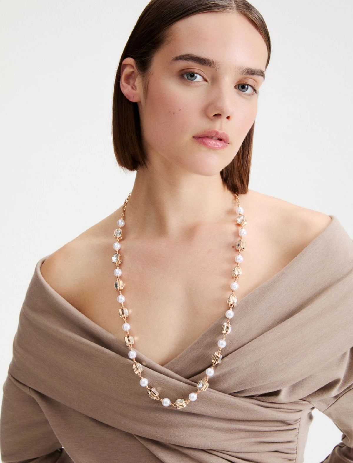 Marella Accessori Collana lunga con perle e cristalli MLLOrnati AI26 Marella Accessori