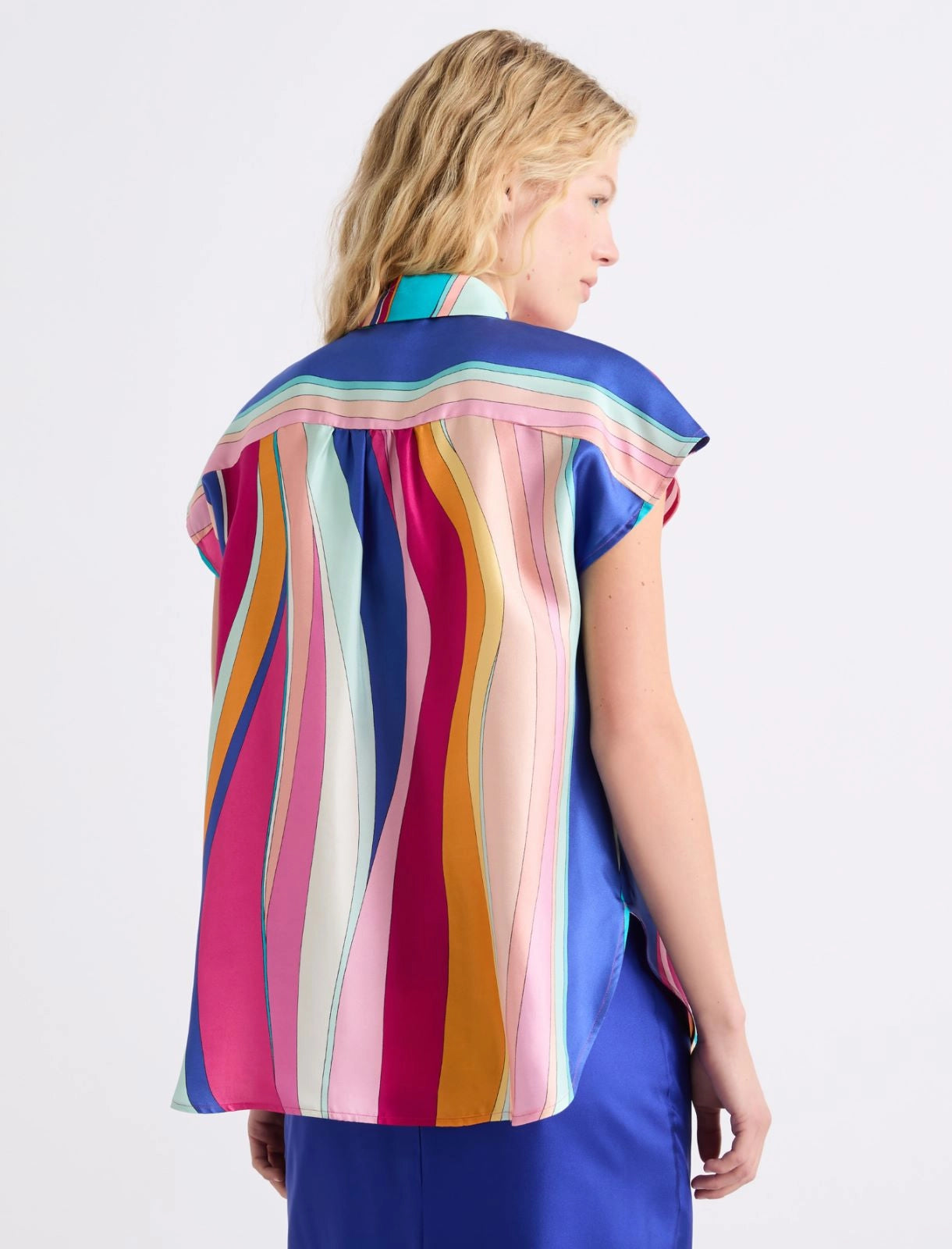 Marella Camicia in seta con nodo sul davanti MLLRecente PE26 Marella