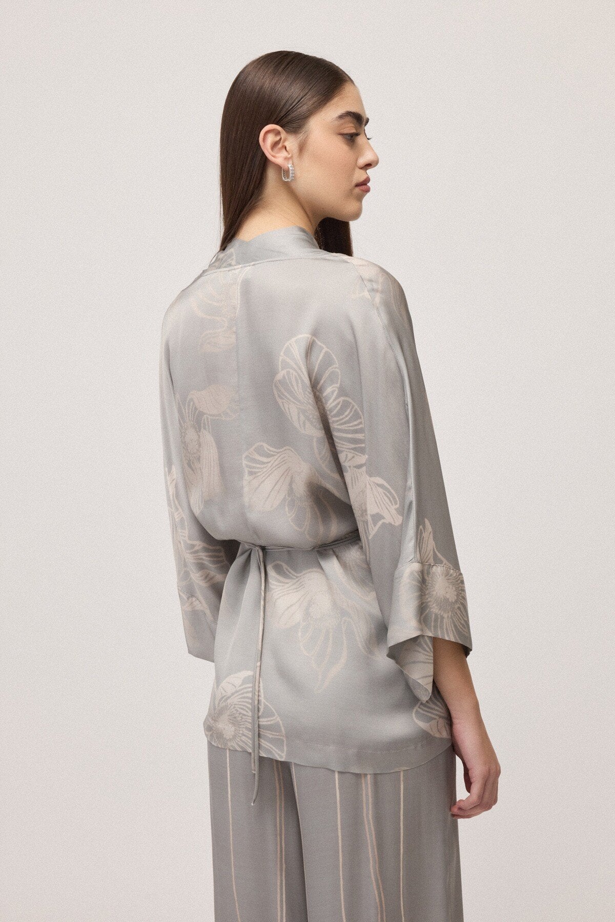 Ottod'Ame Blusa a kimono in raso di viscosa TC5283  PE26 Ottod'Ame
