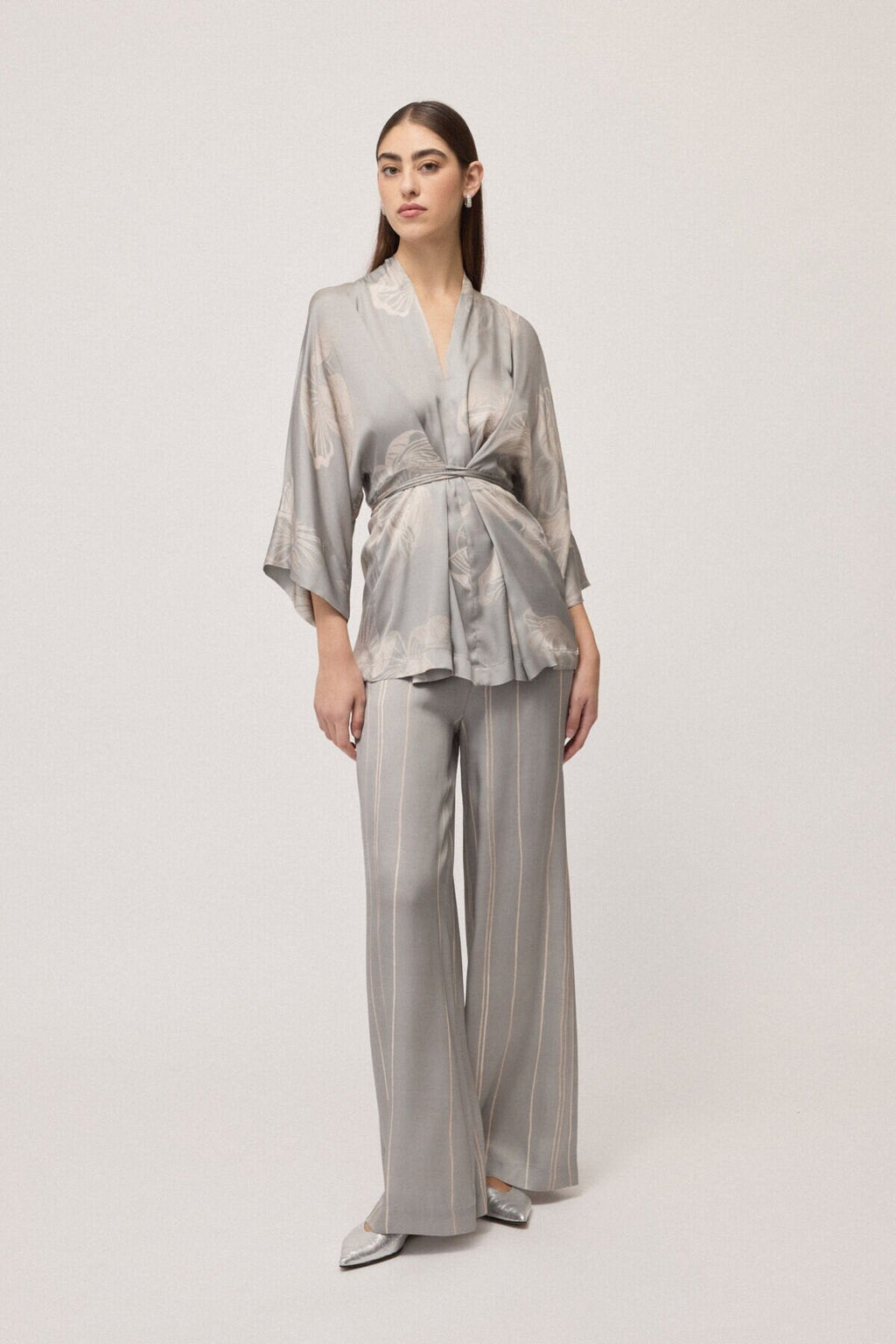 Ottod'Ame Blusa a kimono in raso di viscosa TC5283  PE26 Ottod'Ame