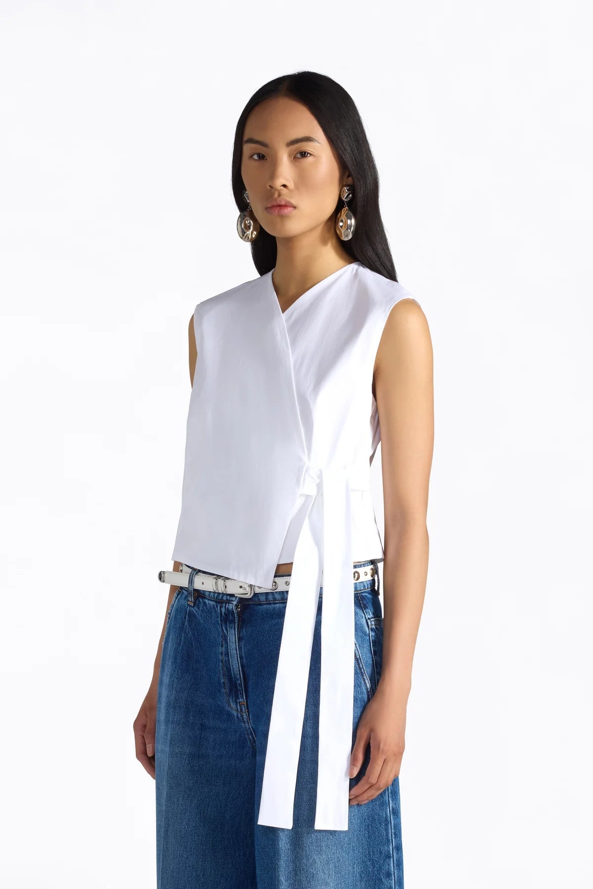 Liviana Conti Gilet in popeline incrociato chiusura con nodo Timothy mod F6SK55 PE26 Liviana Conti