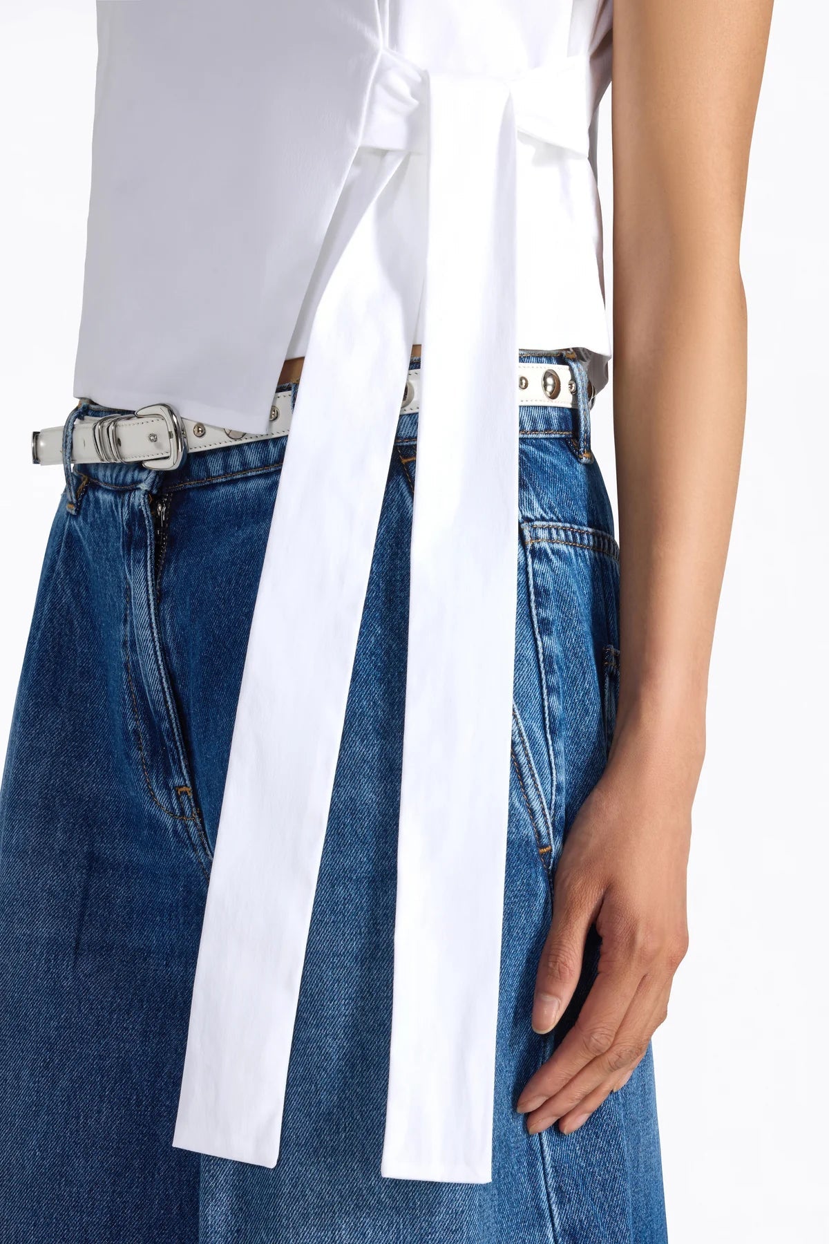 Liviana Conti Gilet in popeline incrociato chiusura con nodo Timothy mod F6SK55 PE26 Liviana Conti