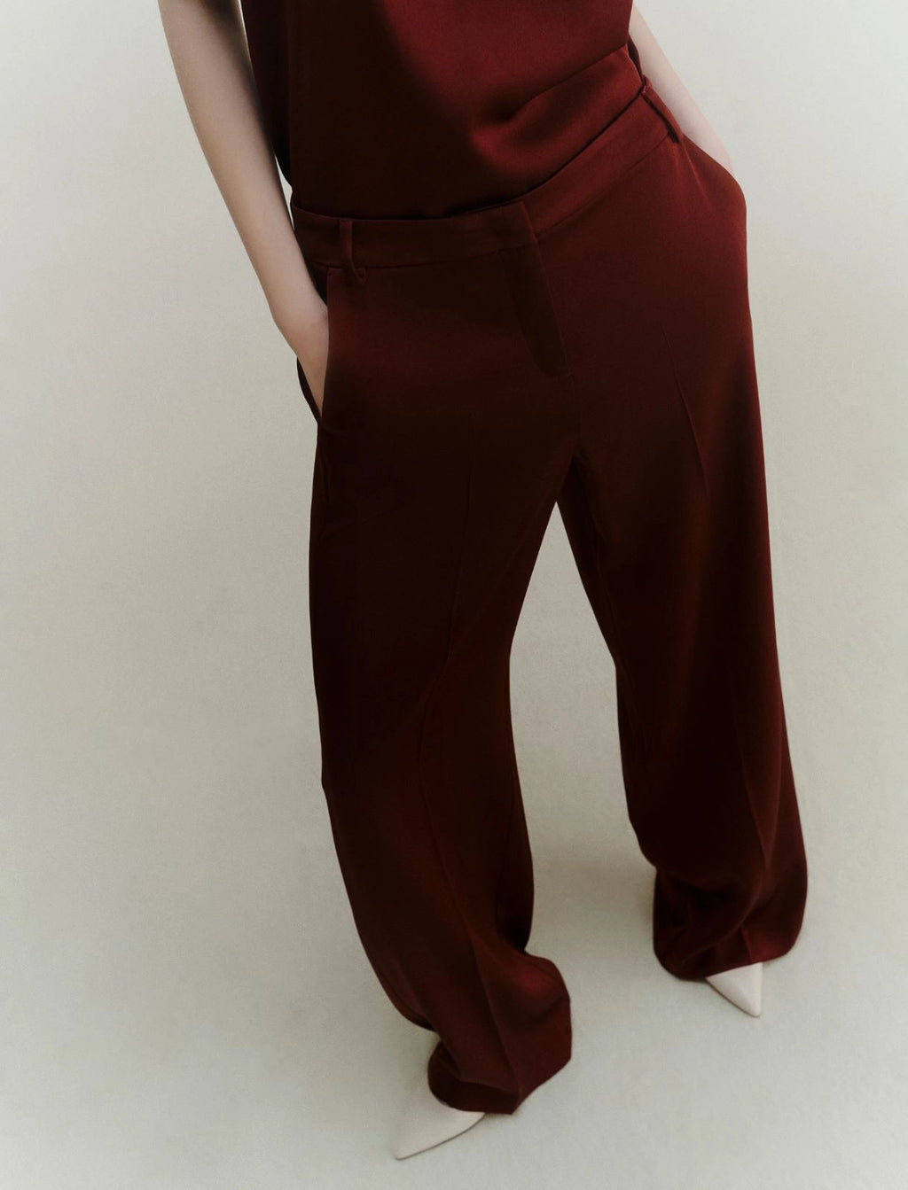 Marella Pantalone in satin bordeaux Wolf AI25