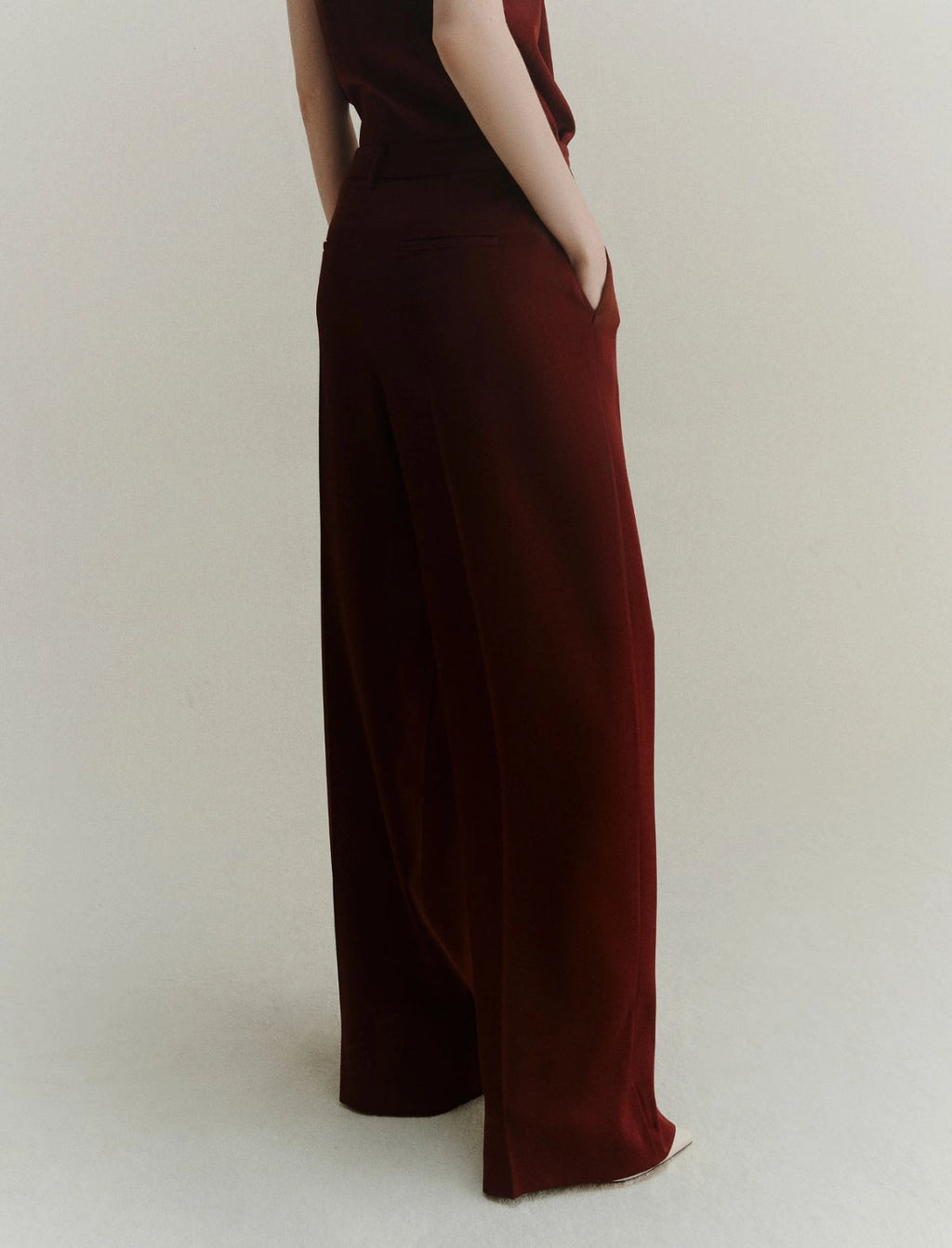 Marella Pantalone in satin bordeaux Wolf AI25