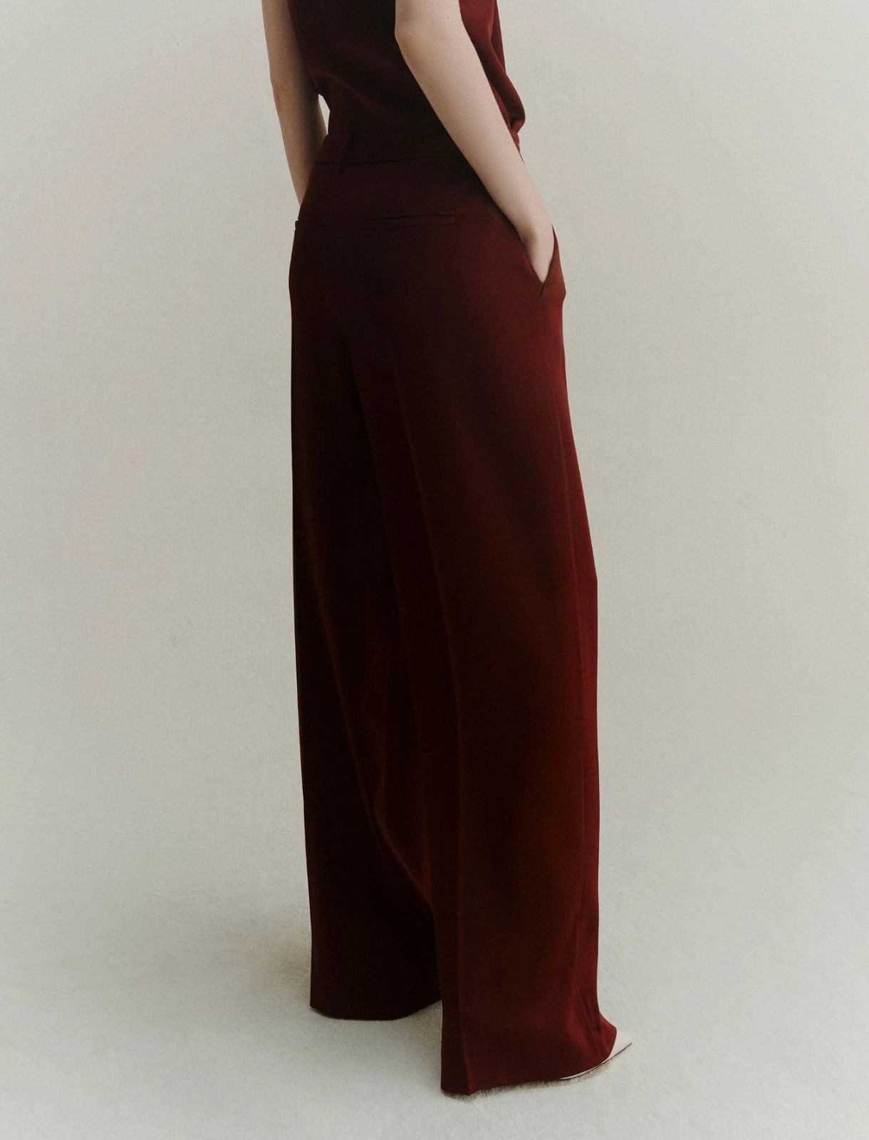 Marella Pantalone in satin bordeaux Wolf AI25